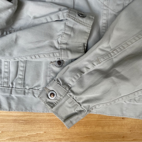 Vintage 90's Levi Silver Tab White Denim Trucker Jacket 715 *Sample Garment* - Picture 10 of 16